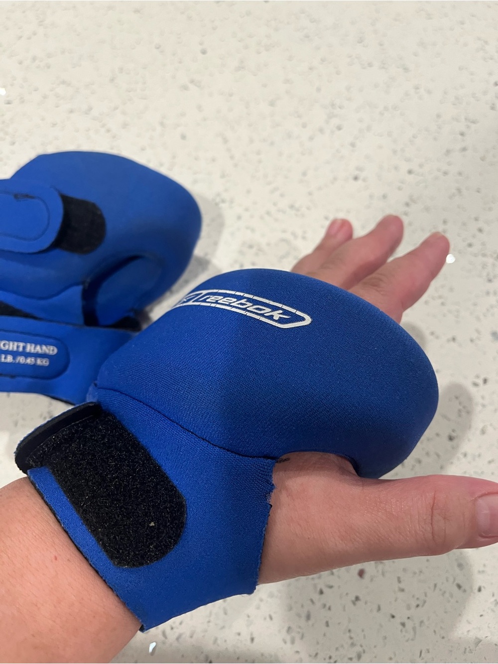 Reebok Handweights - Picture 4 of 4